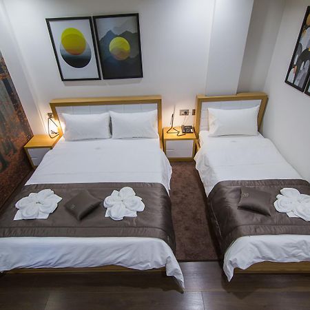 Hotel Regal Корча Стая снимка