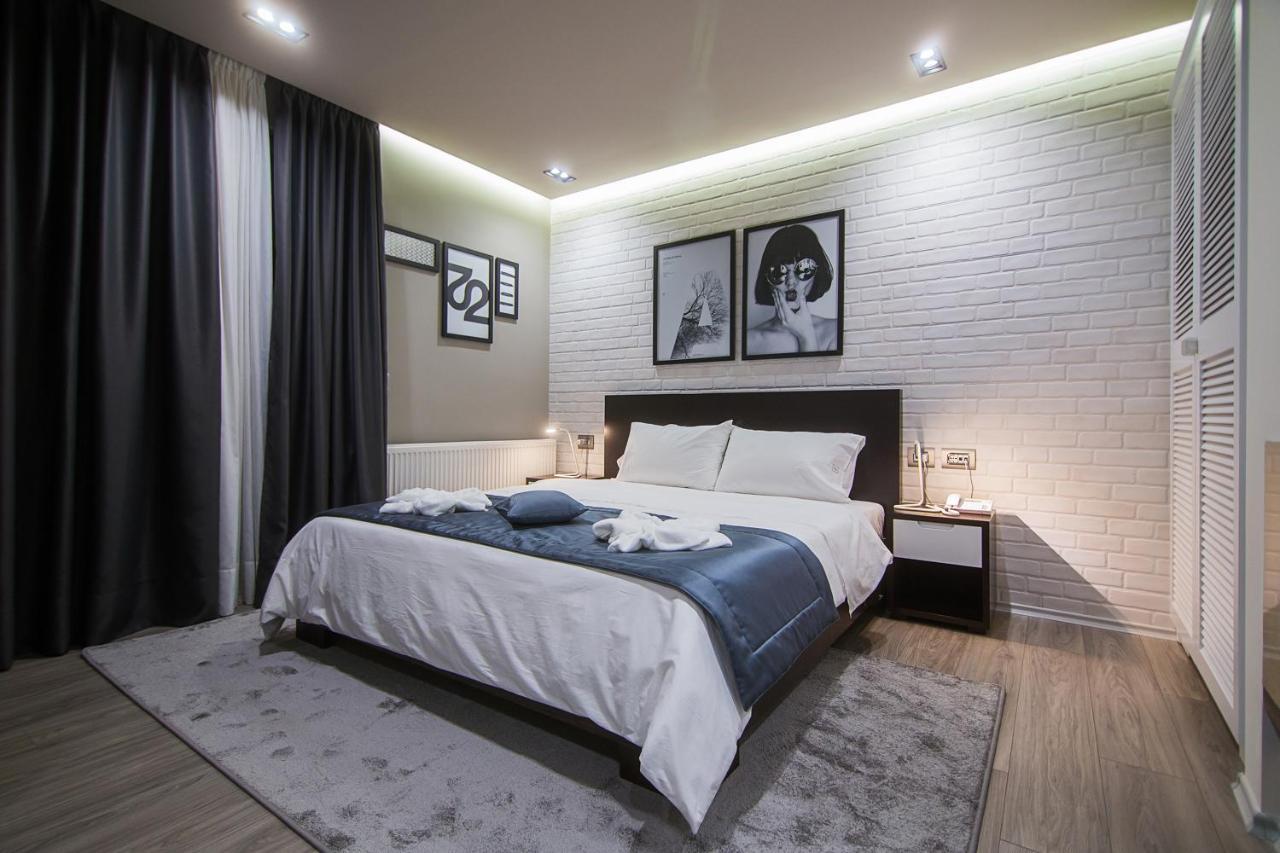 Hotel Regal Корча Екстериор снимка