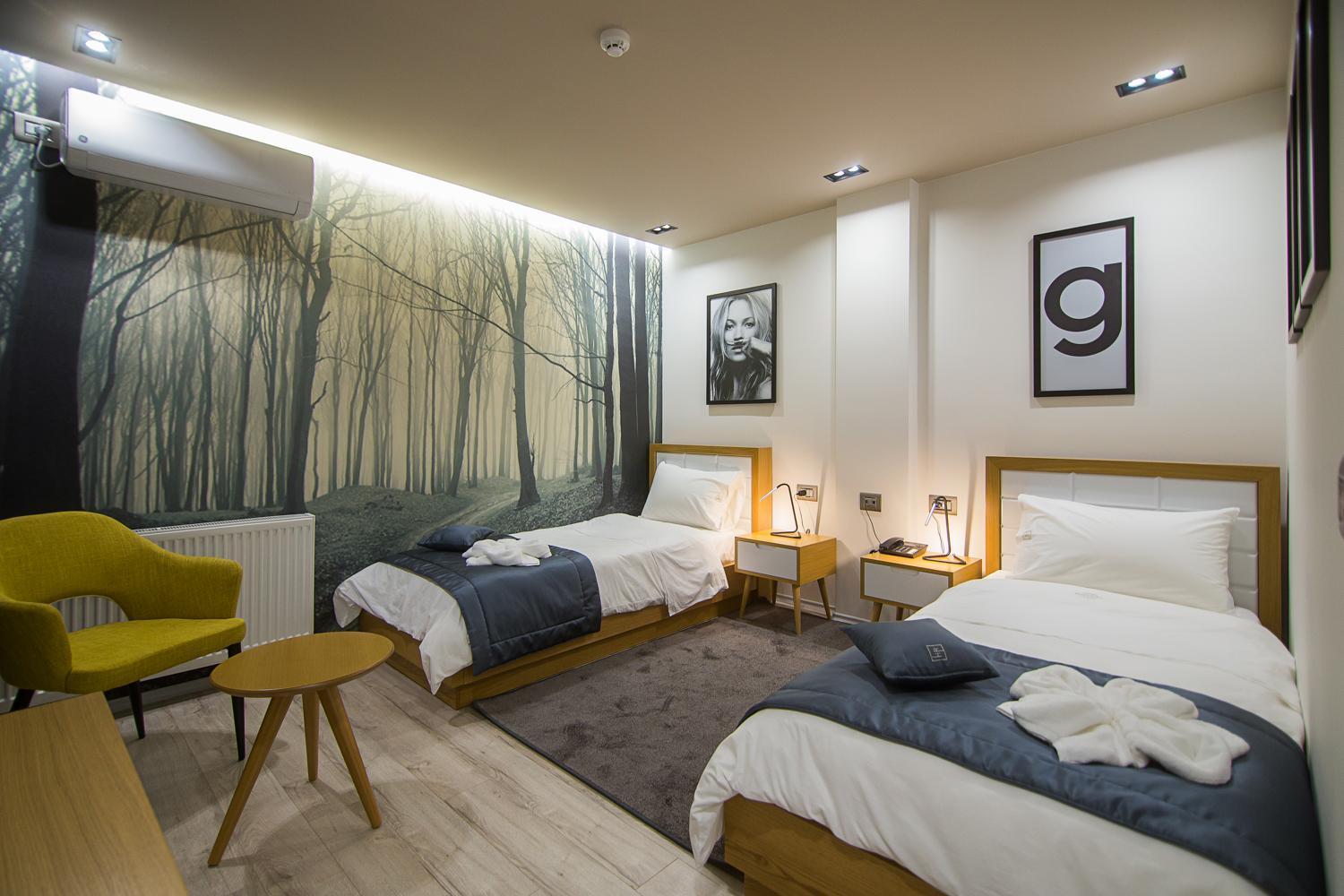 Hotel Regal Корча Стая снимка
