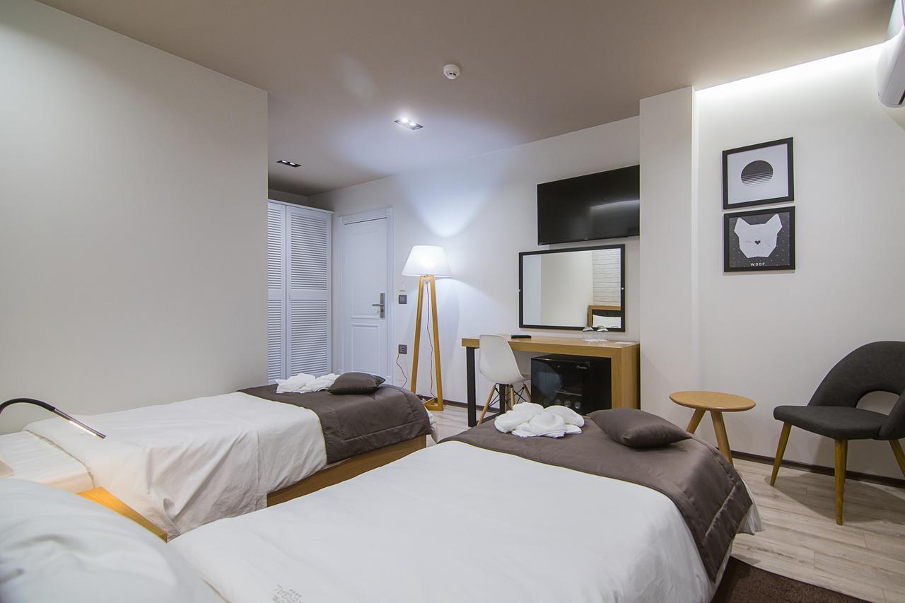 Hotel Regal Корча Стая снимка