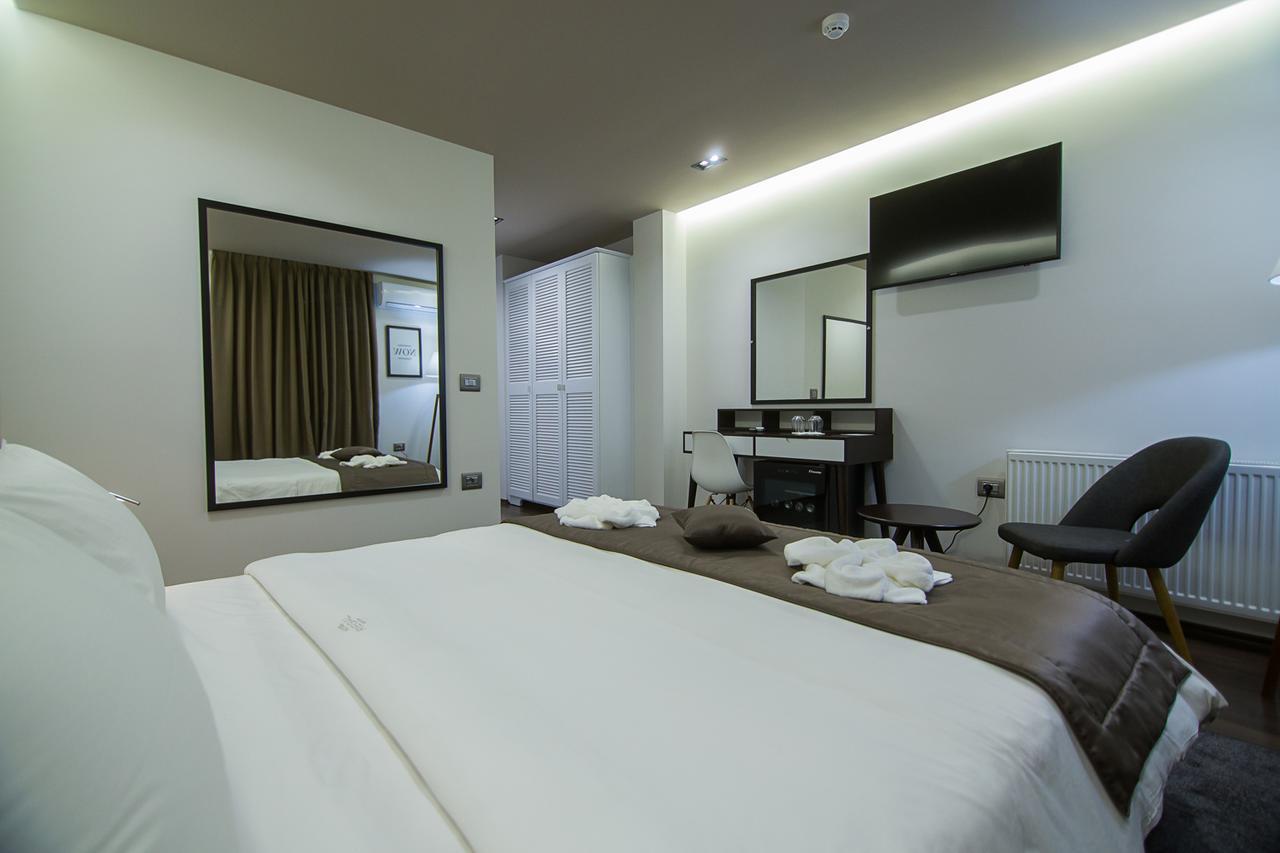 Hotel Regal Корча Екстериор снимка